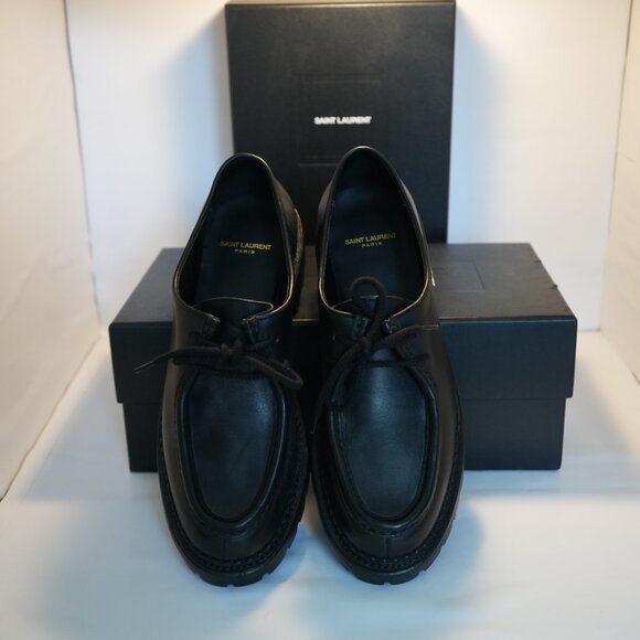 Yves SAINT LAURENT main image 6